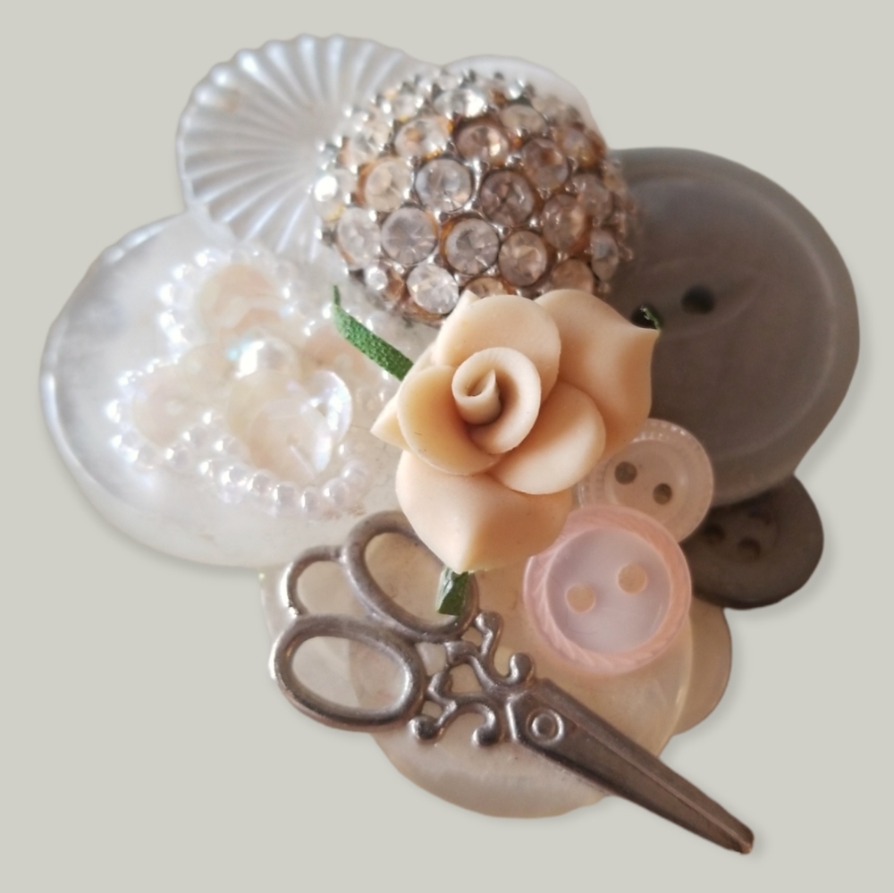 Vintage Hand Crafted Rhinestone Button Collage Brooch - Picture 4 of 7
